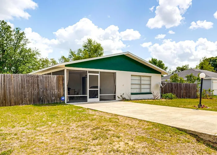 10 Mi To Dtwn Ocala Dog-Friendly Home With Fire Pit